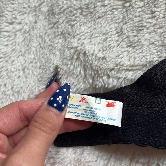 Vintage Smart Black Lace Unpadded Bra | Size 38B | Classic Wire-Free Lingerie - Picture 7 of 7